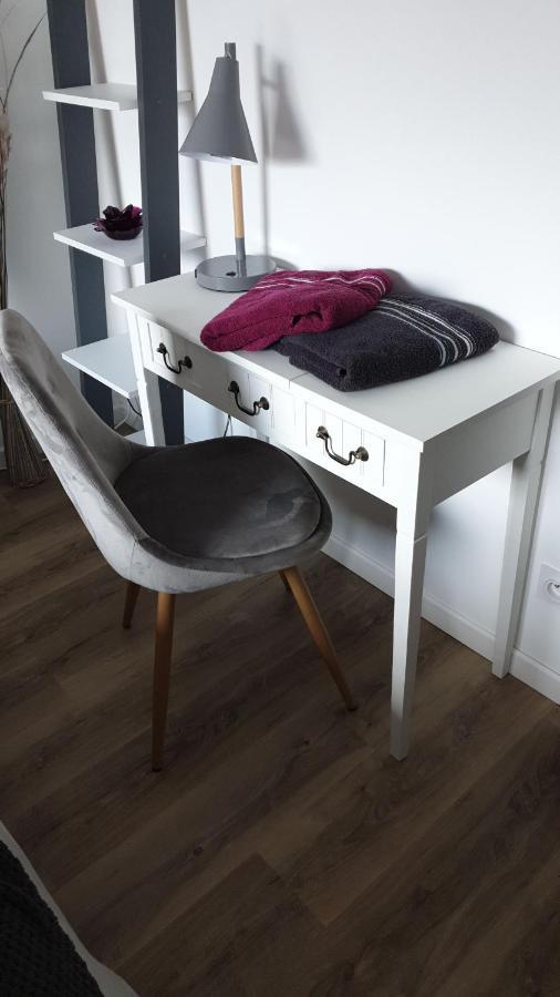 Appartamento COEUR de TROYES T4 Terrasse 5ème étage HYPER-CENTRE Wifi et Parking privé Esterno foto